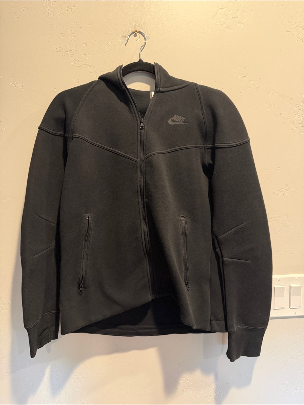 Nike Black Full-Zip Hooded Performance Jacket